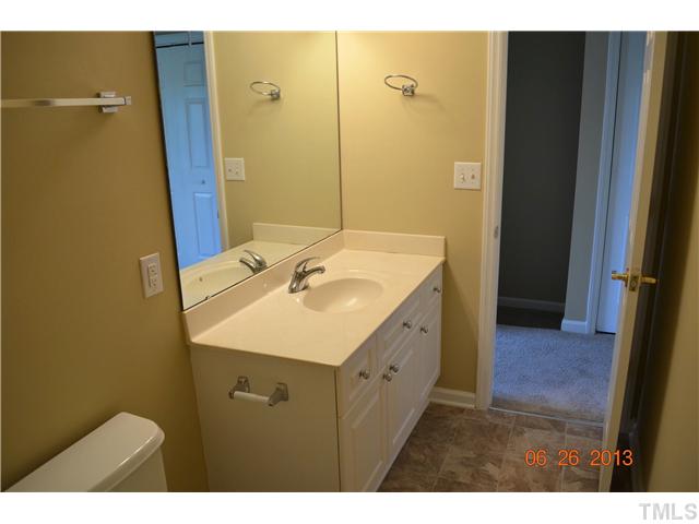 2528 Blackwolf Run Lane Raleigh, NC 27604 - Photo 13 of 16 Gallery Image 13