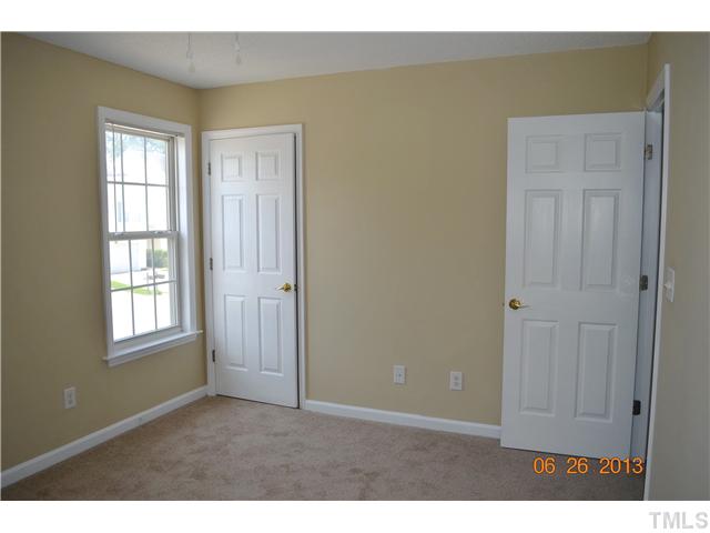 2528 Blackwolf Run Lane Raleigh, NC 27604 - Photo 9 of 16 Gallery Image 9