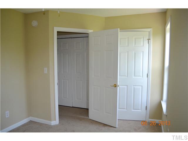 2528 Blackwolf Run Lane Raleigh, NC 27604 - Photo 10 of 16 Gallery Image 10