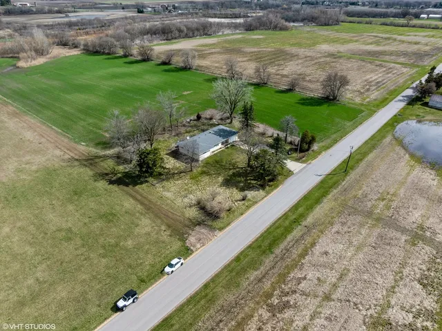 $1,249,000 | 18708 Beck Road, Marengo, IL 60152