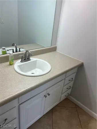 $1,600 | 1908 Southeast 43rd Street, Unit 208, Cape Coral, FL 33904