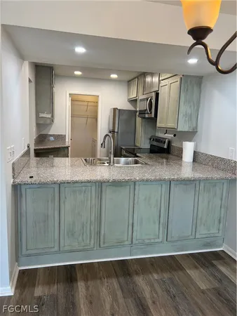 $1,600 | 1908 Southeast 43rd Street, Unit 208, Cape Coral, FL 33904