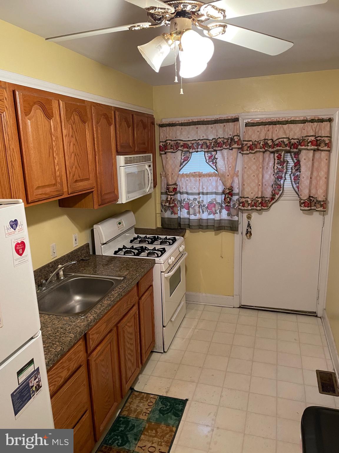 1123 Kevin Road Baltimore, MD 21229 - Photo 8 of 23