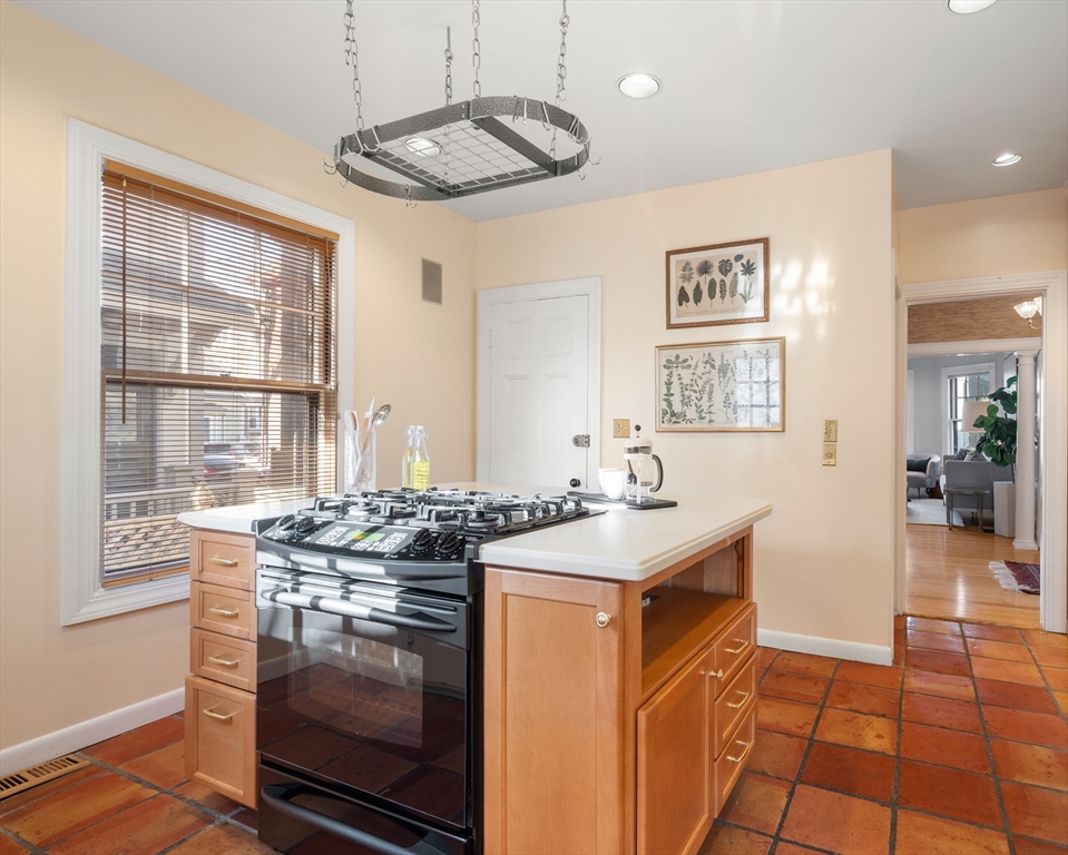 16 Kirkland Road Cambridge, MA 02138 - Photo 12 of 26