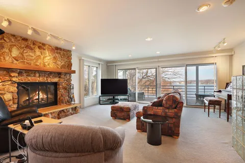 $1,649,000 | W5368 Plantation Road, Sugar Creek, WI 53121