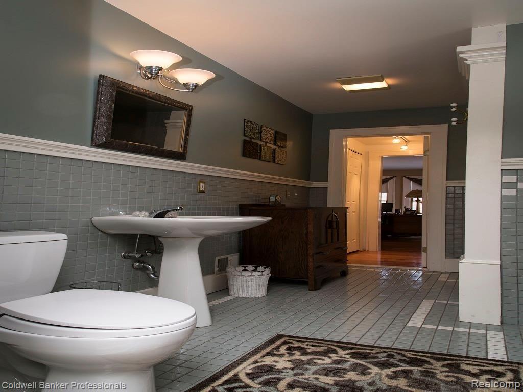 1295 Villa Road Birmingham, MI 48009 - Photo 24 of 34 1295 Villa_16.jpg