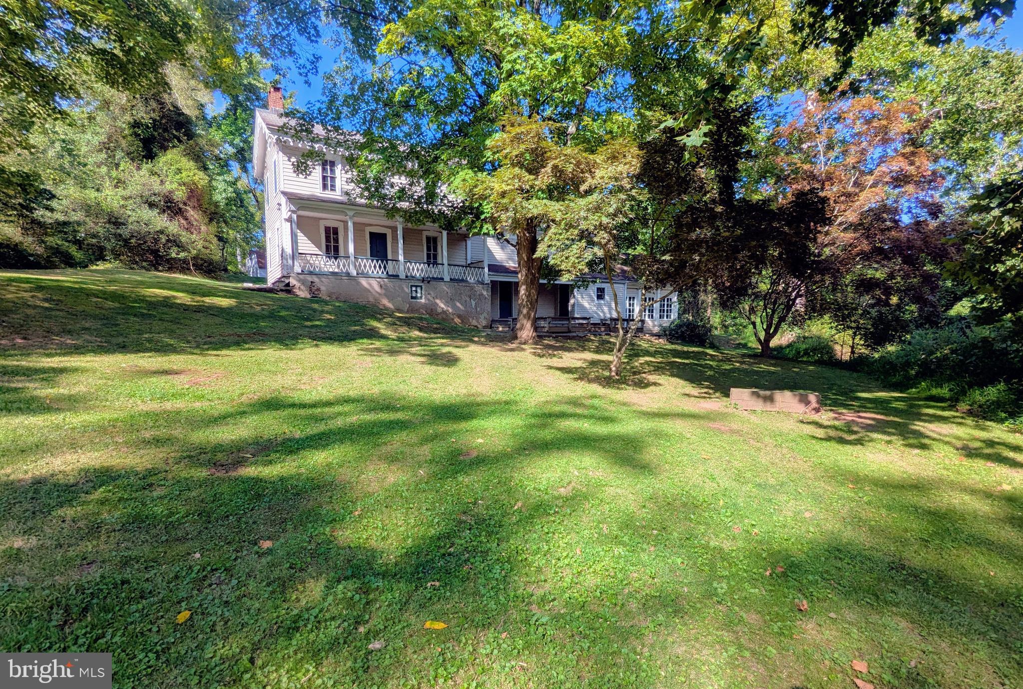8 River Road Flemington, NJ 08822 - Photo 4 of 23