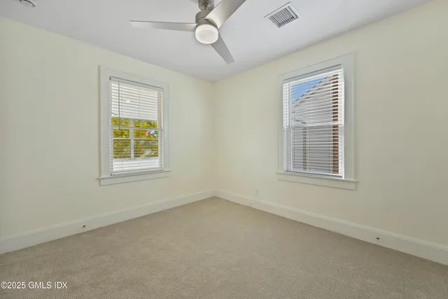 $4,350 | 158 Henry Street, Unit 2, Greenwich, CT 06830