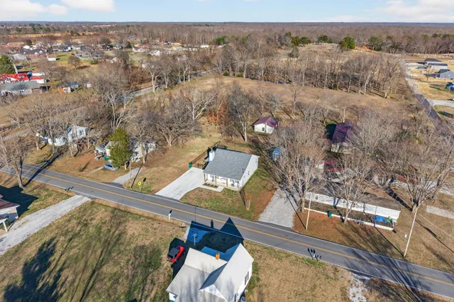 $299,900 | 120 Melrose Street, McEwen, TN 37101