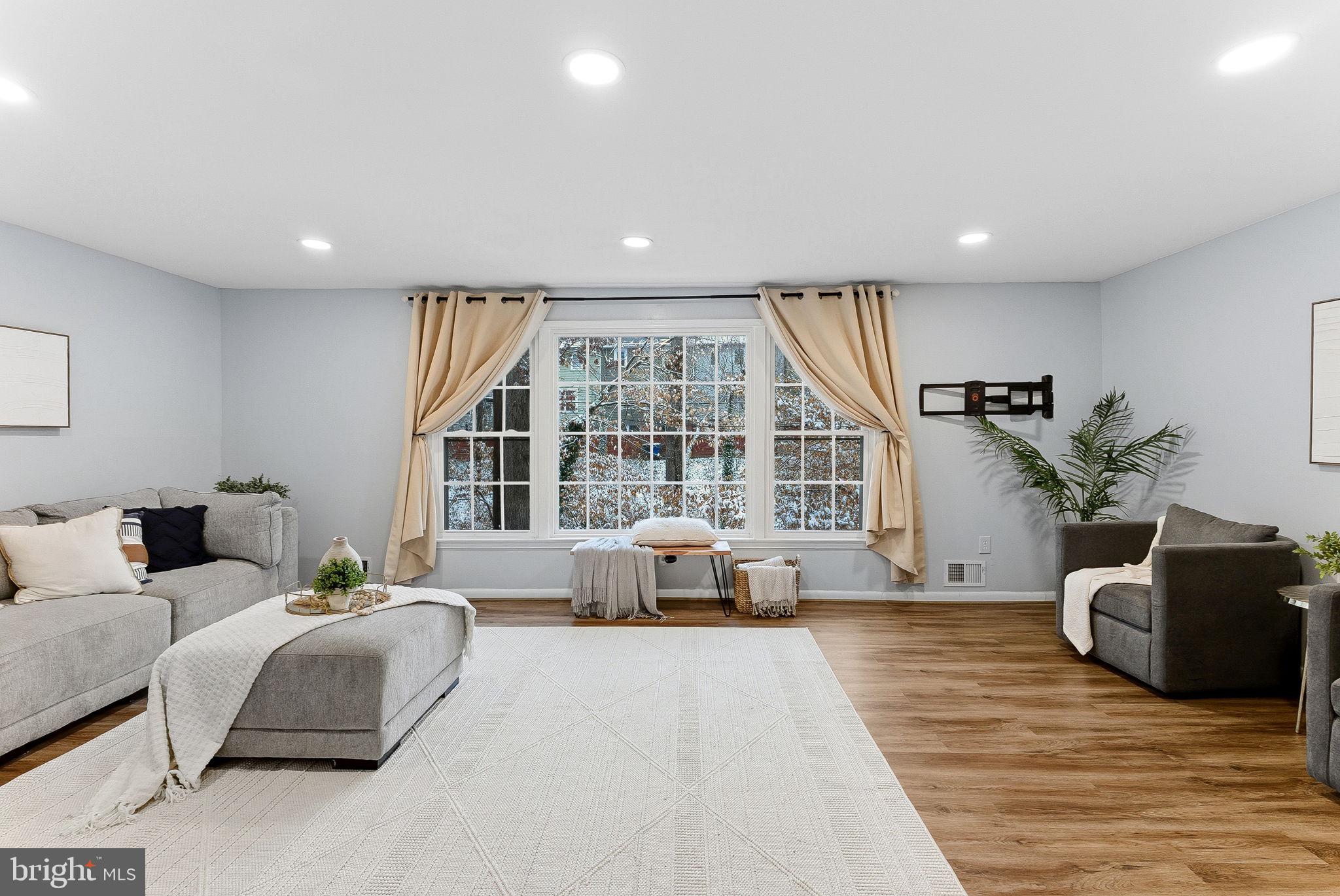 1404 Milbank Road Woodbridge, VA 22191 - Photo 5 of 52