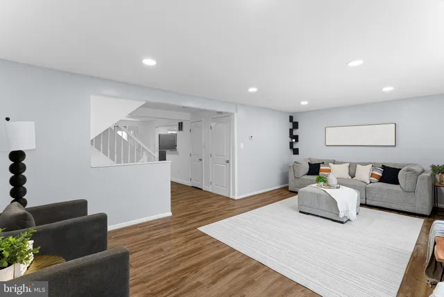 $439,900 | 1404 Milbank Road, Woodbridge, VA 22191