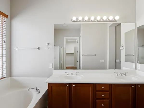 $3,200 | 3146 East Coconino Drive, Gilbert, AZ 85298