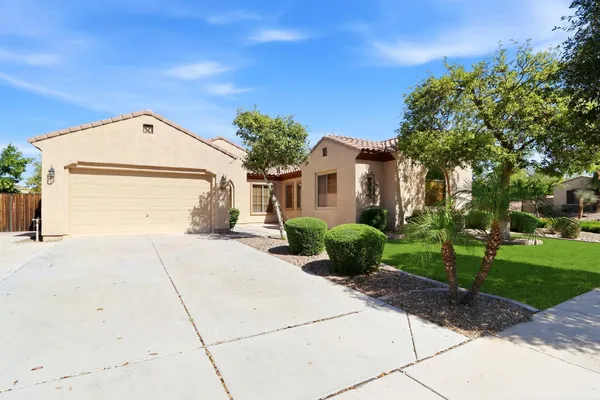 $3,200 | 3146 East Coconino Drive, Gilbert, AZ 85298