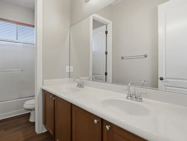 $3,200 | 3146 East Coconino Drive, Gilbert, AZ 85298