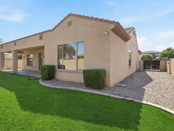 $3,200 | 3146 East Coconino Drive, Gilbert, AZ 85298