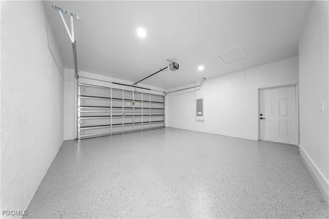 a view of room and garage