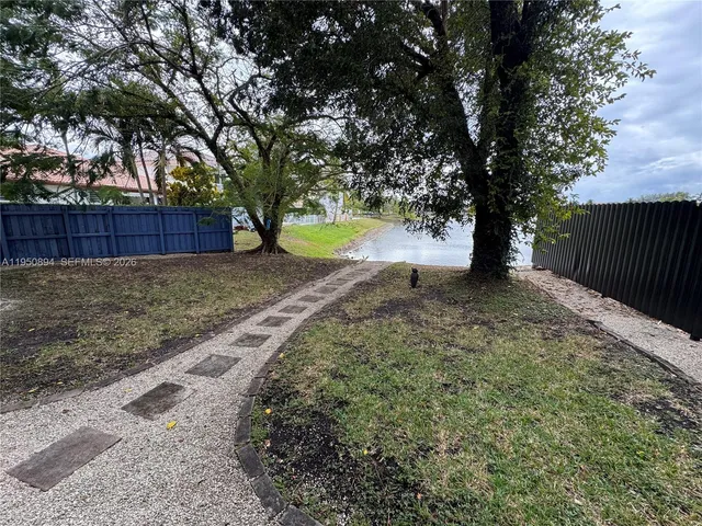 $849,900 | 16062 Southwest 43rd Terrace, Miami, FL 33185