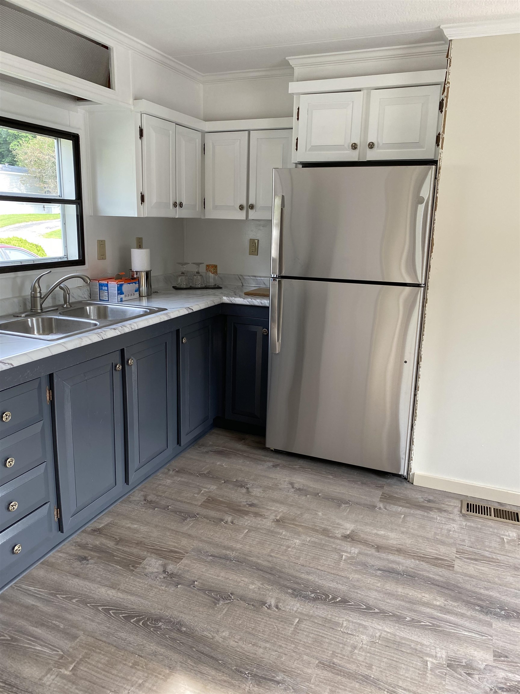 Billings Mobile Manor, Unit 13 Rutland, VT 05701 - Photo 5 of 11