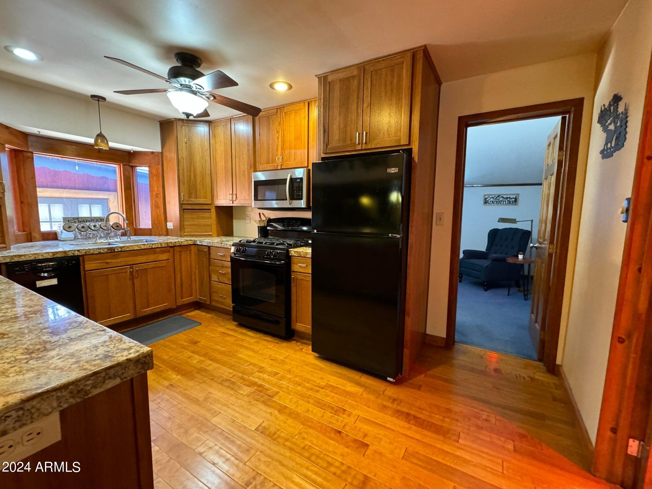 508 North Colcord Road Payson, AZ 85541 - Photo 6 of 23 20241017034057072435000000-o