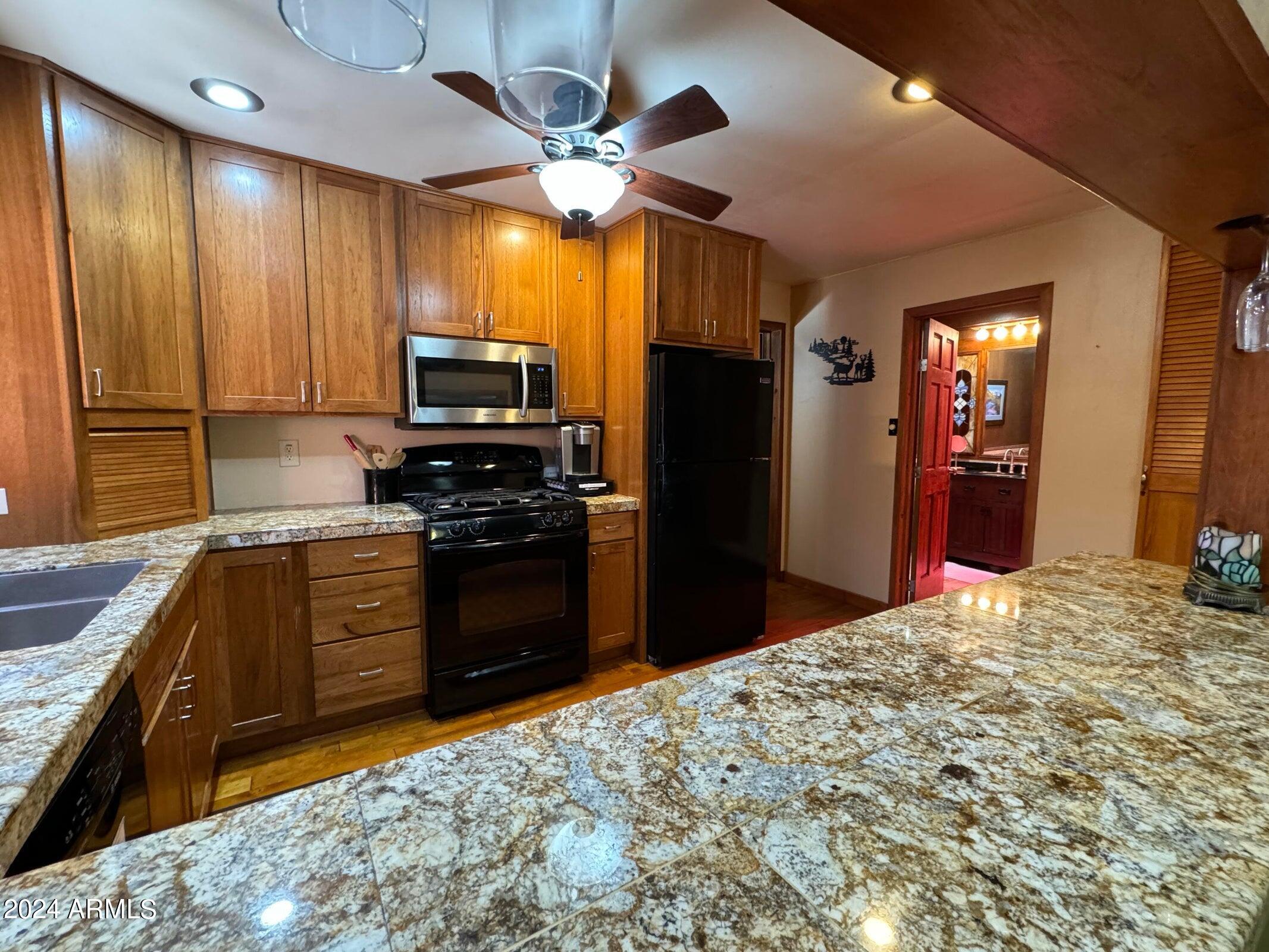 508 North Colcord Road Payson, AZ 85541 - Photo 10 of 23 20241017034100351286000000-o