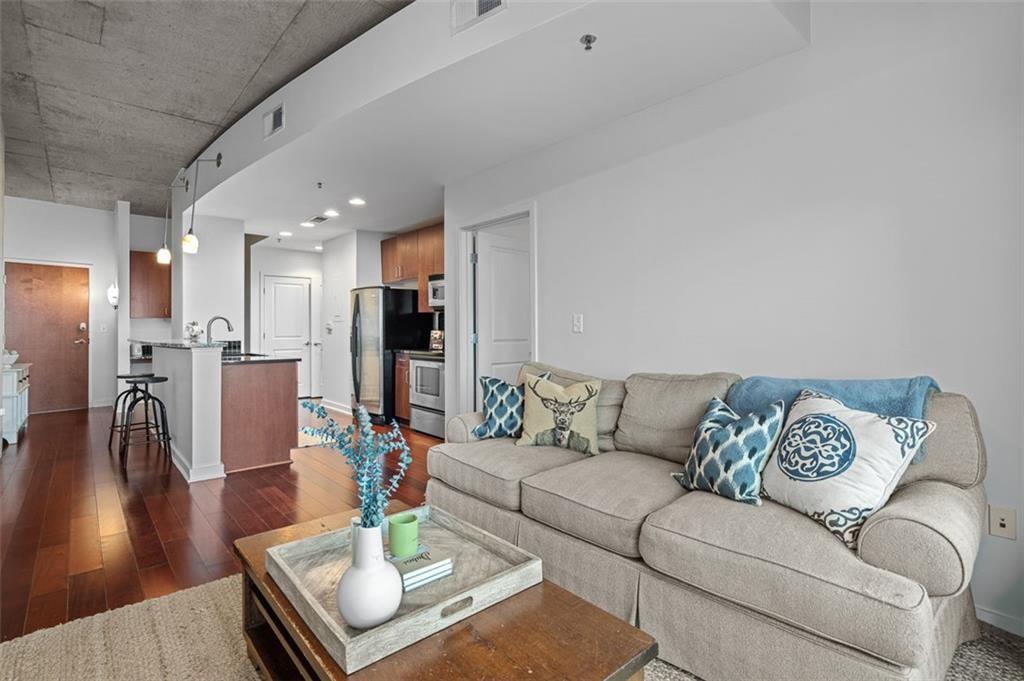 250 Pharr Road Northeast, Unit 1715 Atlanta, GA 30305 - Photo 12 of 32