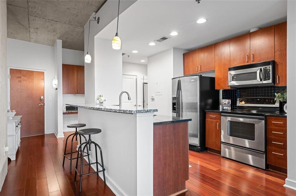 250 Pharr Road Northeast, Unit 1715 Atlanta, GA 30305 - Photo 6 of 32