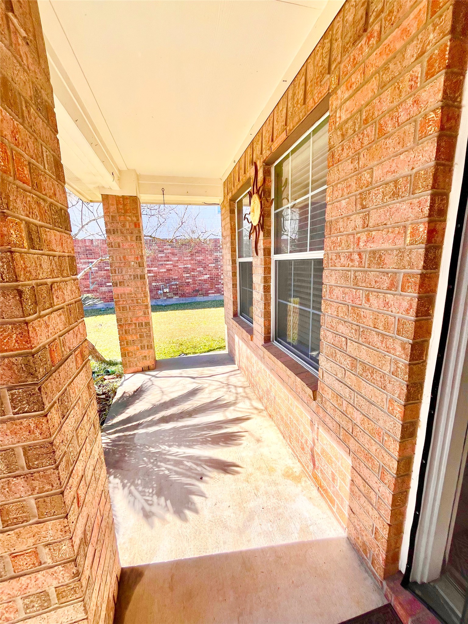 13139 Cutler Ridge Lane Houston, TX 77044 - Photo 2 of 10 a view of a building from a building