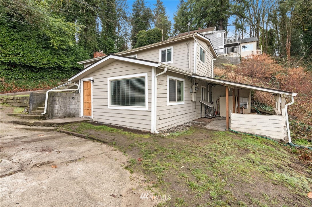 1390 Retsil Road East Port Orchard, WA 98366 - Photo 2 of 20 Gallery Image 2