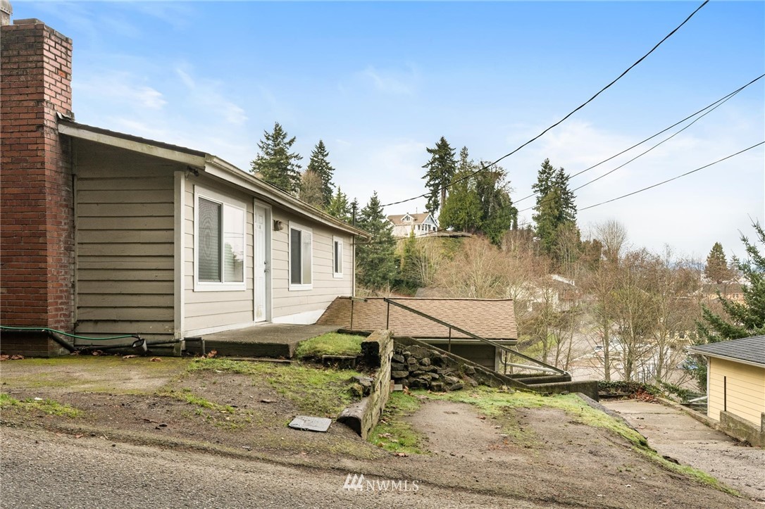 1390 Retsil Road East Port Orchard, WA 98366 - Photo 12 of 20 Gallery Image 12