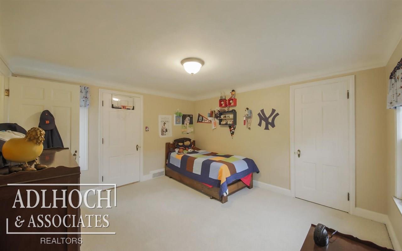 1261 Harvard Road Grosse Pointe Park, MI 48230 - Photo 18 of 22