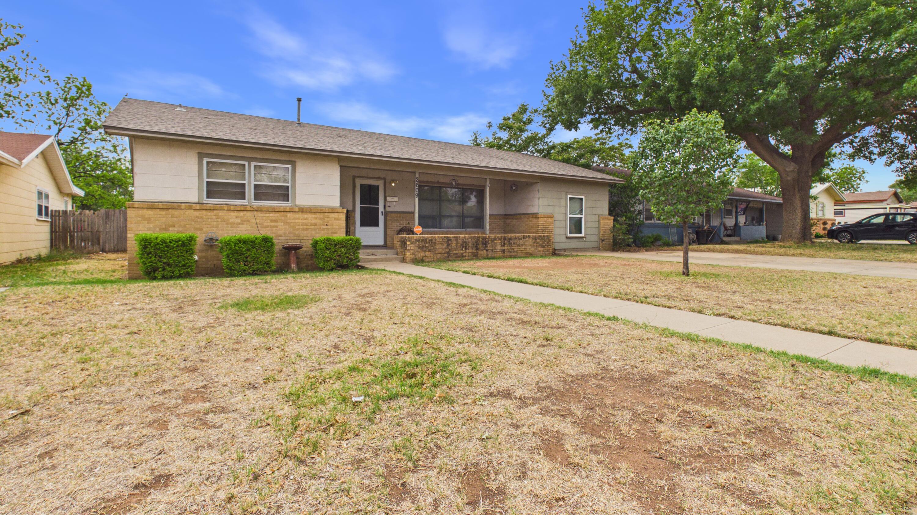 2609 46th Street Lubbock, TX 79413 - Photo 2 of 39 CAM06379G6-PR0024-STILL001