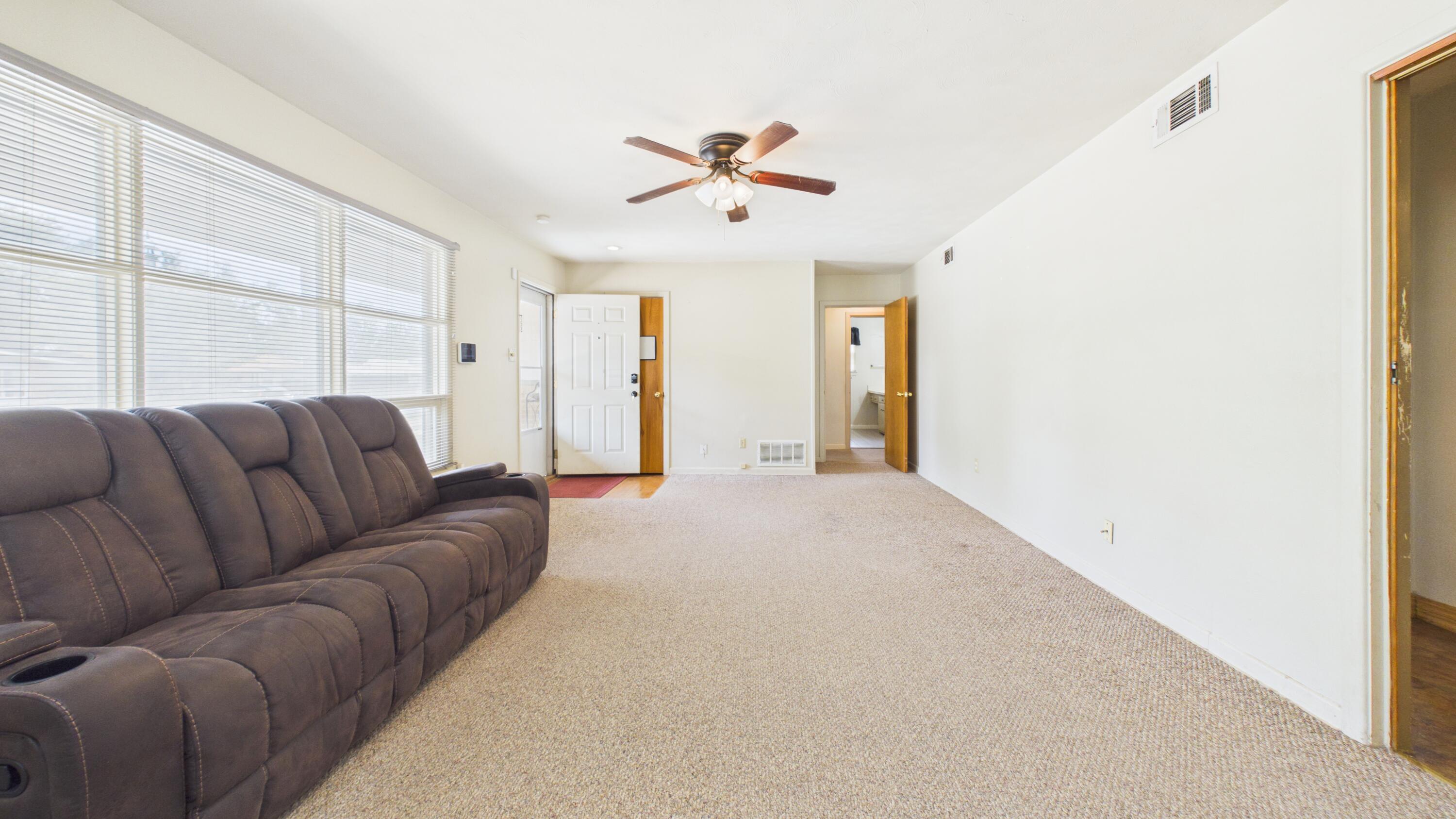 2609 46th Street Lubbock, TX 79413 - Photo 8 of 39 CAM06379G6-PR0024-STILL009