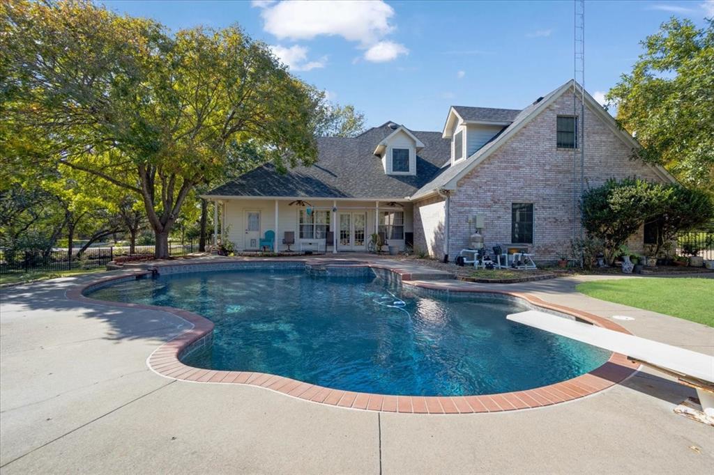 169 Ridgeview Drive Sherman, TX 75090 - Photo 2 of 36