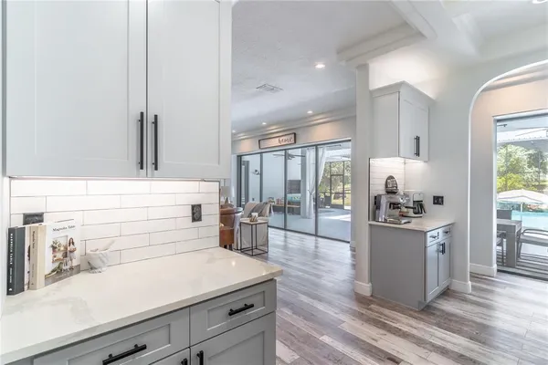 $1,150,000 | 23100 Southeast Highway 42, Umatilla, FL 32784