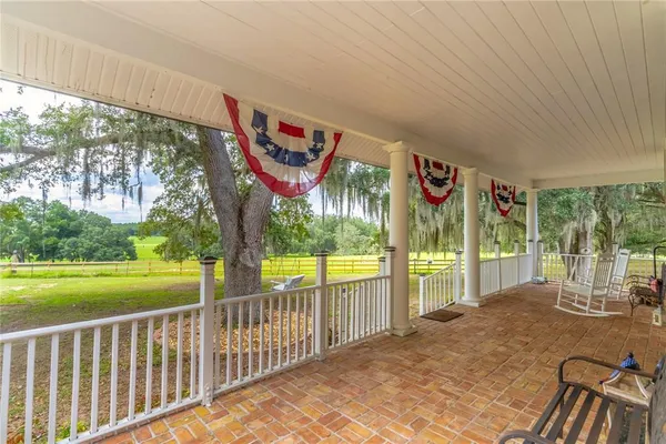 $1,150,000 | 23100 Southeast Highway 42, Umatilla, FL 32784