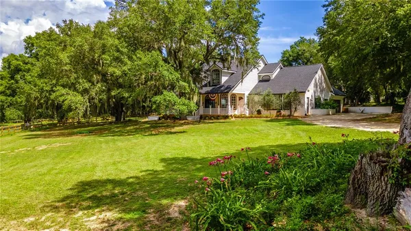 $1,150,000 | 23100 Southeast Highway 42, Umatilla, FL 32784