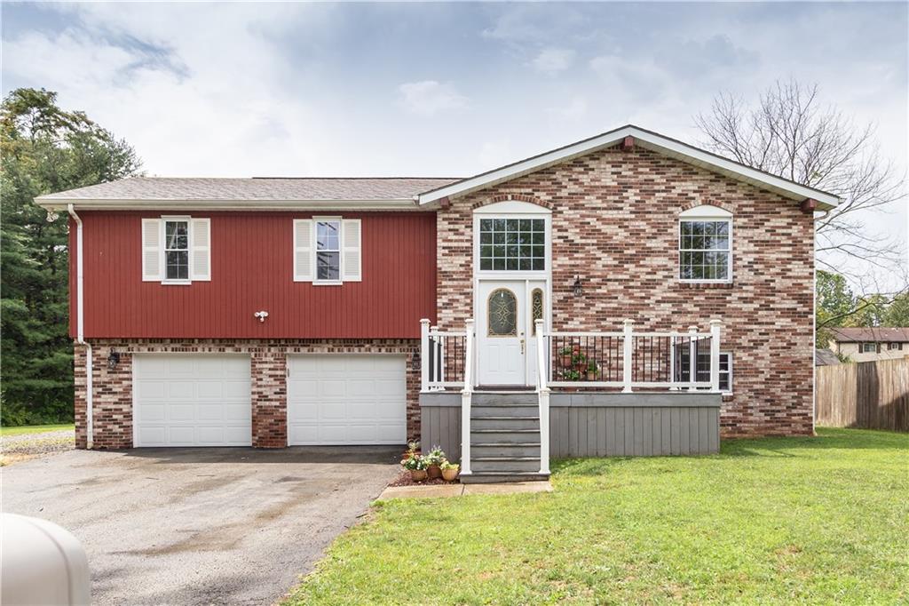 104 Ruth Drive Hunker, PA 15639 - Photo 2 of 21 Gallery Image 2