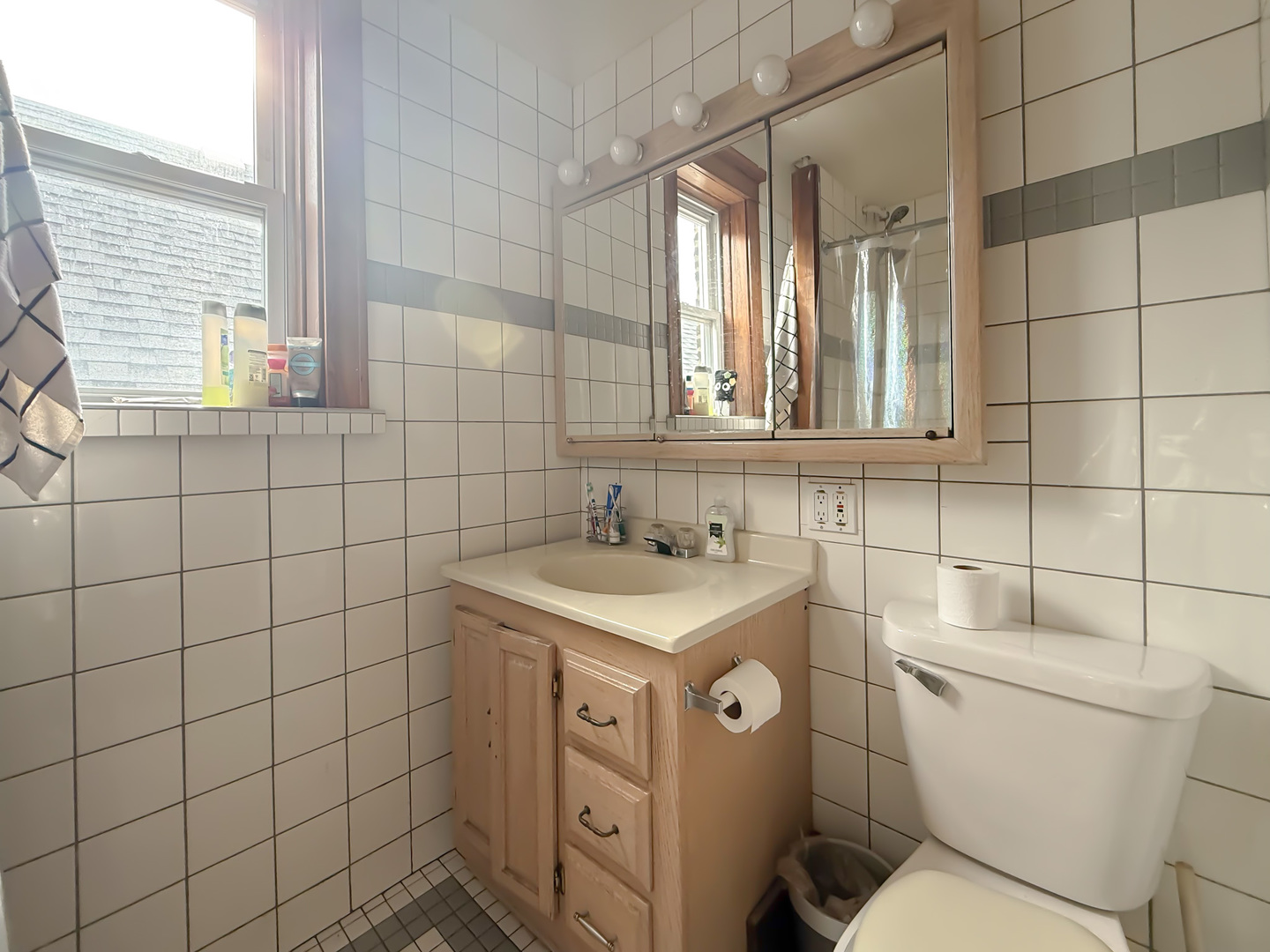 2442 North Ashland Avenue, Unit 3 Chicago, IL 60614 - Photo 11 of 16