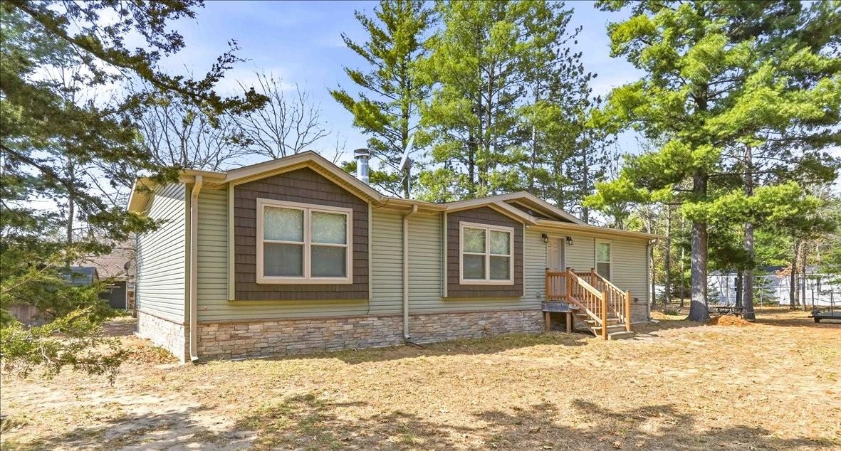 2117 Leona Street Friendship, WI 53934 - Photo 1 of 67
