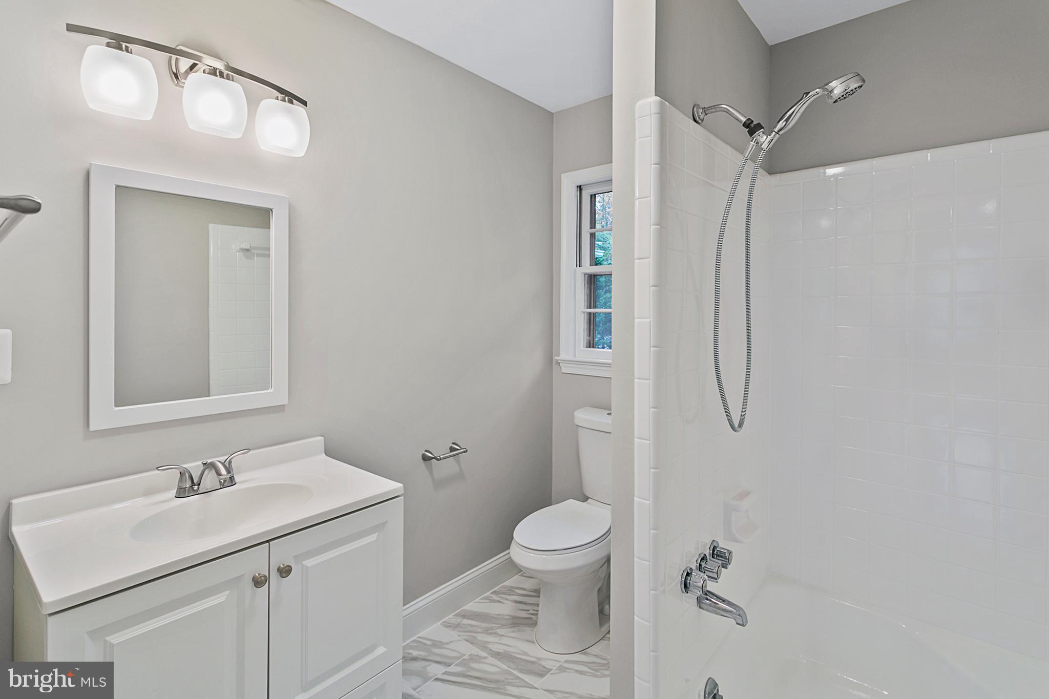 4100 27th Road North Arlington, VA 22207 - Photo 18 of 30 Bath