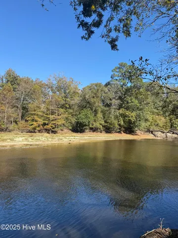 $88,000 | 1 East Marney Drive, Burgaw, NC 28425