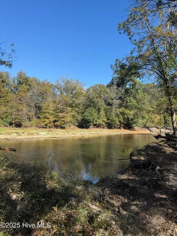 $88,000 | 1 East Marney Drive, Burgaw, NC 28425