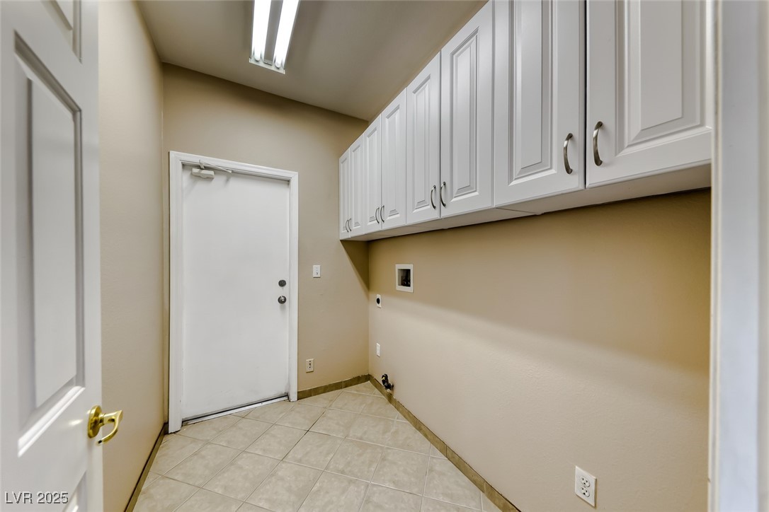 10508 West Snyder Avenue Las Vegas, NV 89134 - Photo 16 of 40