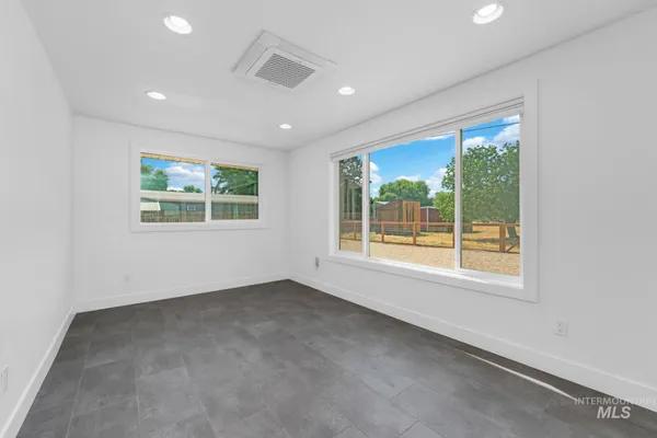 $700,000 | 2155 West Waltman Street, Meridian, ID 83642