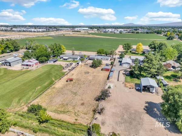 $700,000 | 2155 West Waltman Street, Meridian, ID 83642