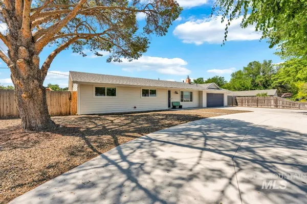 $700,000 | 2155 West Waltman Street, Meridian, ID 83642