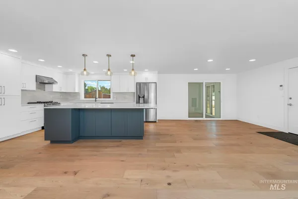 $700,000 | 2155 West Waltman Street, Meridian, ID 83642