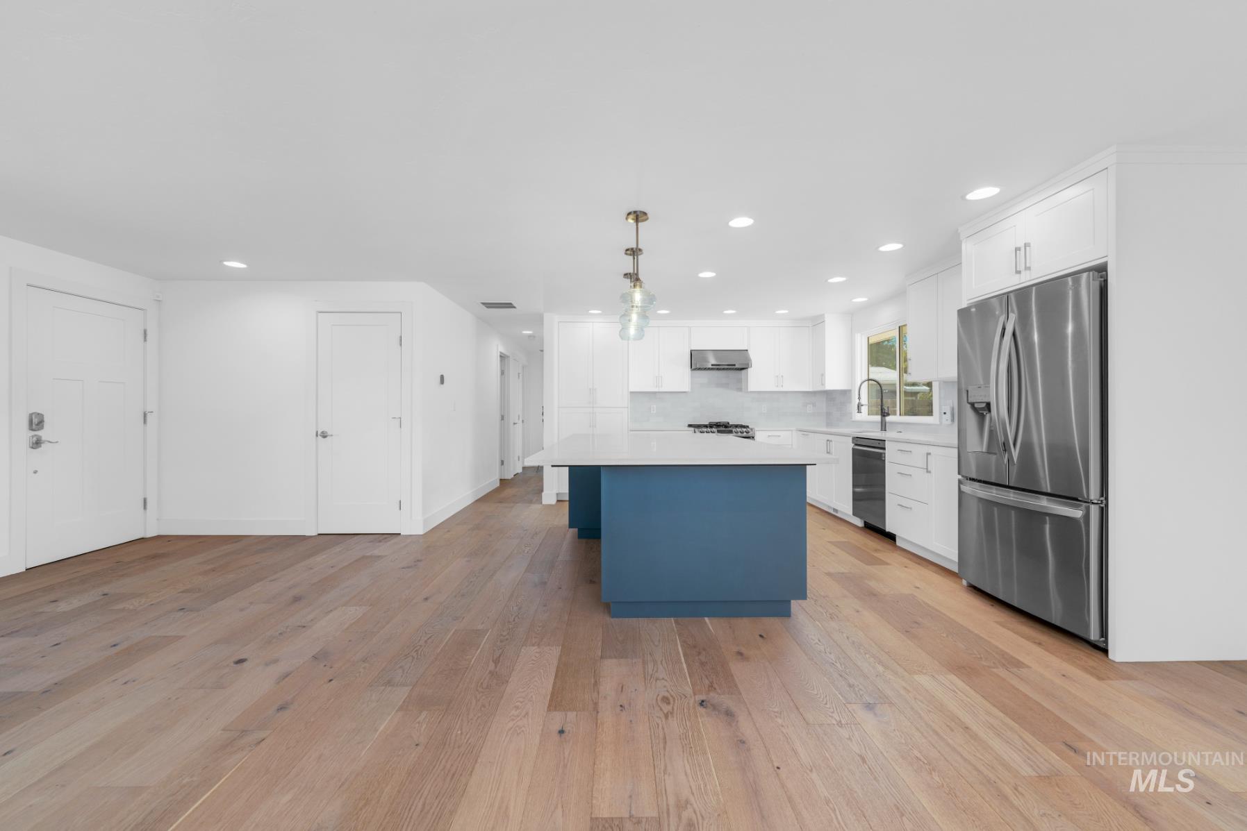 2155 West Waltman Street Meridian, ID 83642 - Photo 6 of 25