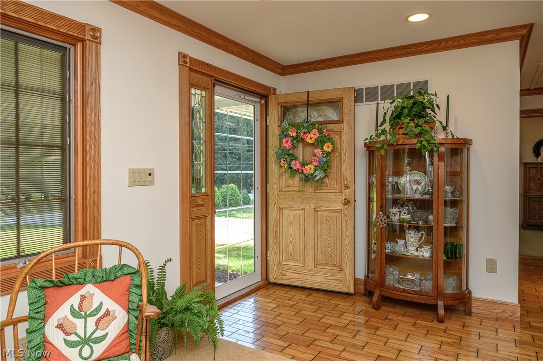2371 Sunnybrook Road Mogadore, OH 44260 - Photo 26 of 26 Entrance foyer with ornamental molding