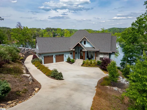 $2,349,000 | 104 Hunter Hl Circle, Six Mile, SC 29682